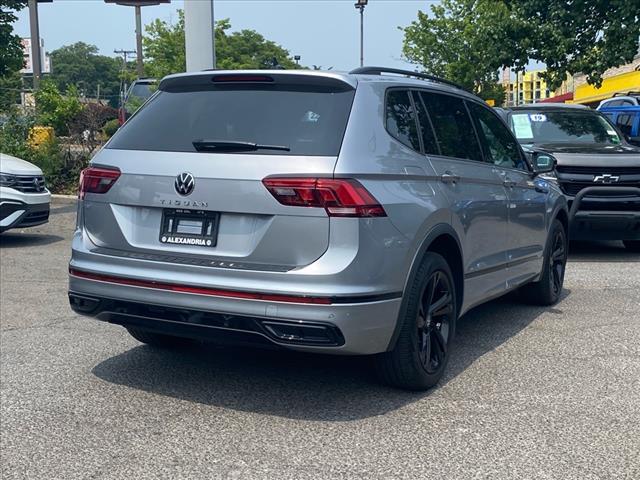 2023 Volkswagen Tiguan 2.0T SE R-Line Black