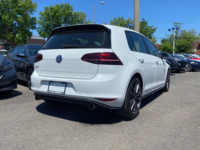 2017 Volkswagen Golf GTI SE