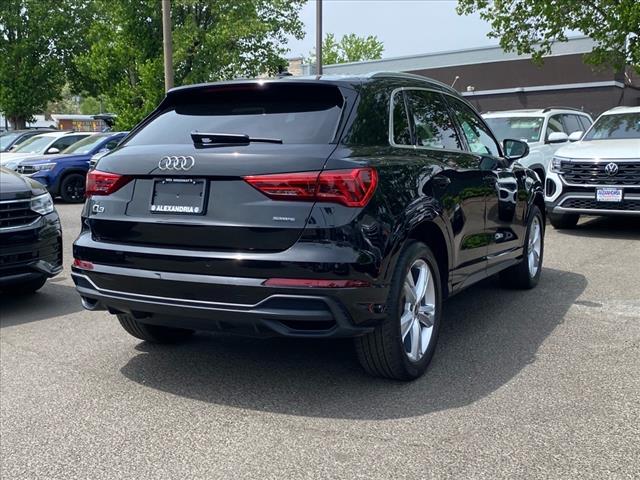 2023 Audi Q3 quattro S line Premium 45 TFSI