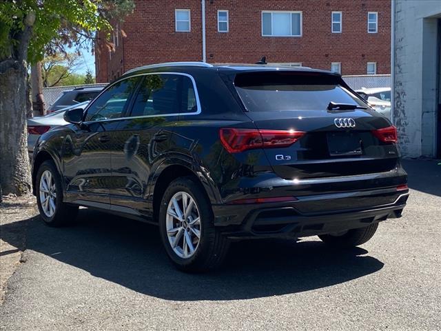 2024 Audi Q3 quattro S line Premium 45 TFSI