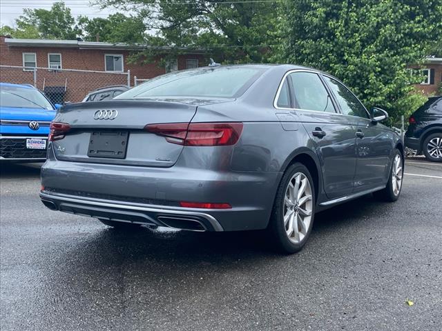 2019 Audi A4 quattro Premium Plus 45 TFSI