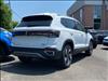 2025 Volkswagen Taos SE 4Motion