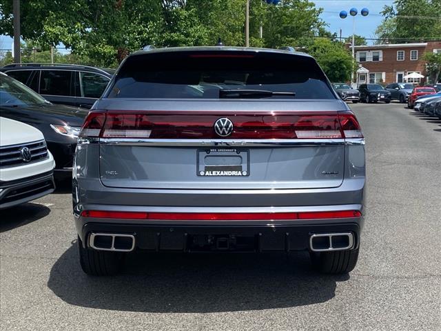 2024 Volkswagen Atlas Cross Sport 2.0T SEL R-Line