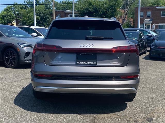 2021 Audi e-tron Premium quattro