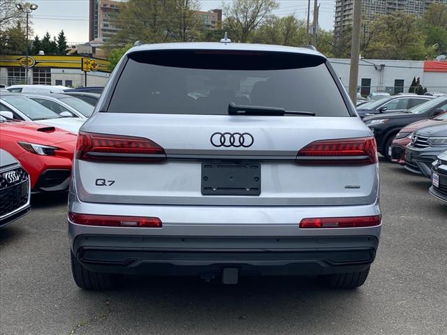 2022 Audi Q7 quattro Premium Plus 45 TFSI