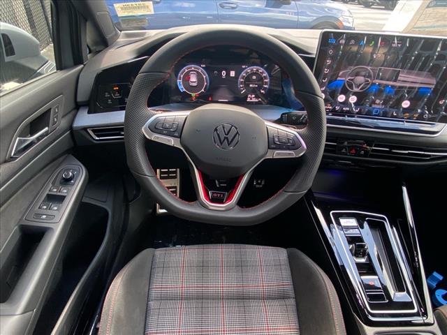 2025 Volkswagen Golf GTI 