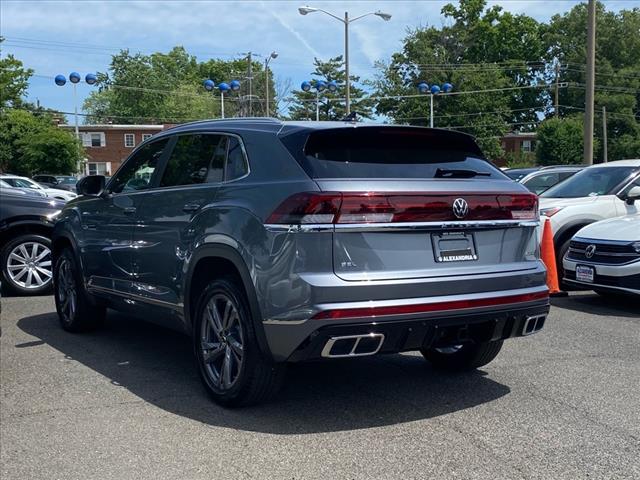 2024 Volkswagen Atlas Cross Sport 2.0T SEL R-Line