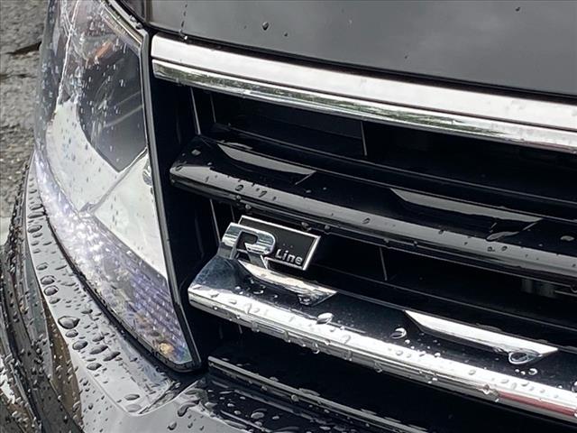 2021 Volkswagen Tiguan 2.0T SE R-Line Black
