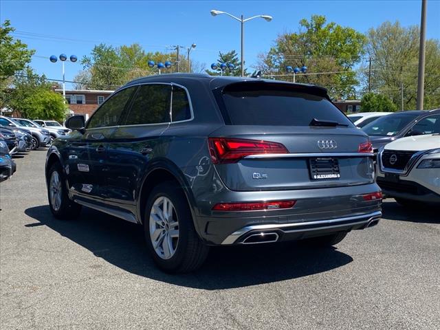 2022 Audi Q5 45 S line Premium quattro