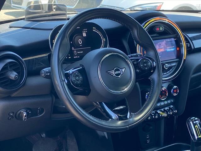 2021 MINI Hardtop 2 Door Signature