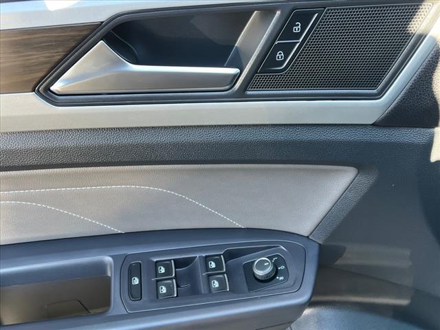 2021 Volkswagen Atlas 3.6L V6 SE w/Technology