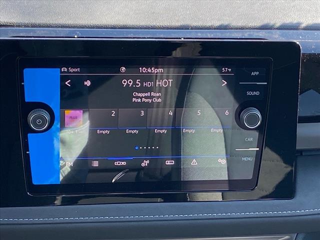 2025 Volkswagen Taos SE Black 4Motion