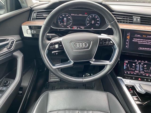 2019 Audi e-tron Premium Plus quattro