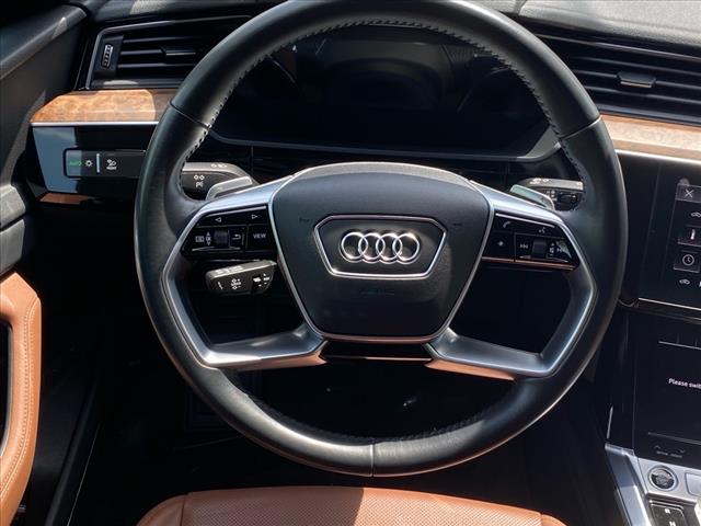 2021 Audi e-tron Premium Plus quattro