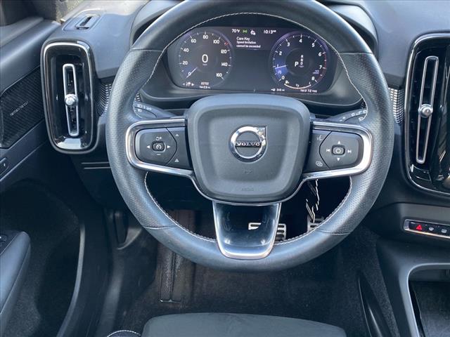 2021 Volvo XC40 T5 R-Design