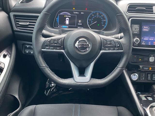 2022 Nissan LEAF SV