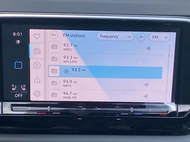 2025 Volkswagen Atlas Cross Sport SEL R-Line Black 4Motion