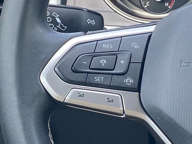 2021 Volkswagen Atlas Cross Sport 2.0T SE w/Technology