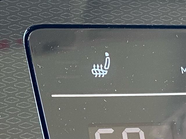 2025 Volkswagen Taos SE Black