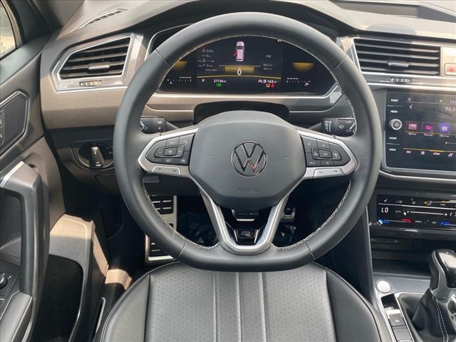 2023 Volkswagen Tiguan 2.0T SE R-Line Black