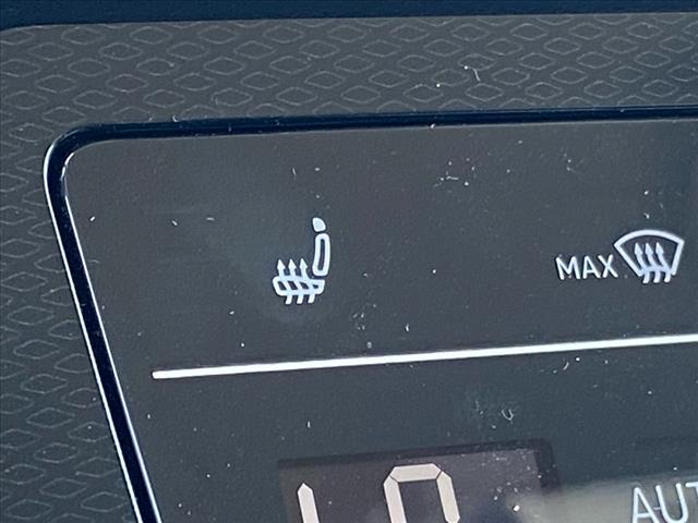 2025 Volkswagen Taos 
