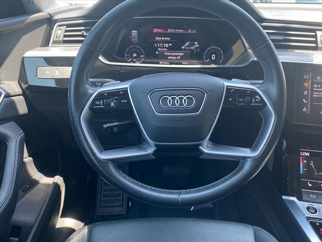 2021 Audi e-tron Premium quattro