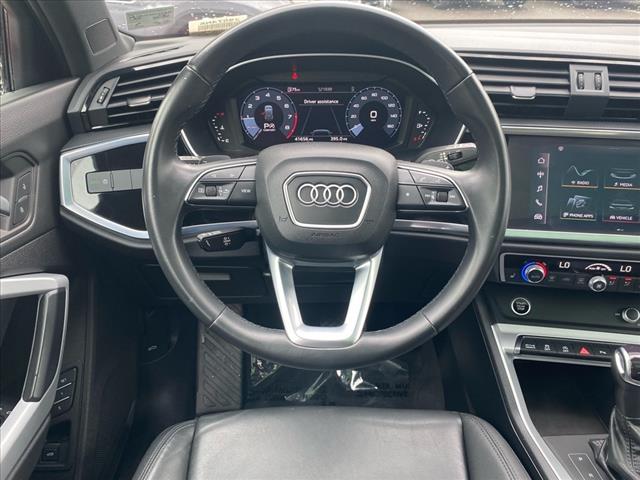 2022 Audi Q3 quattro S line Premium 45 TFSI
