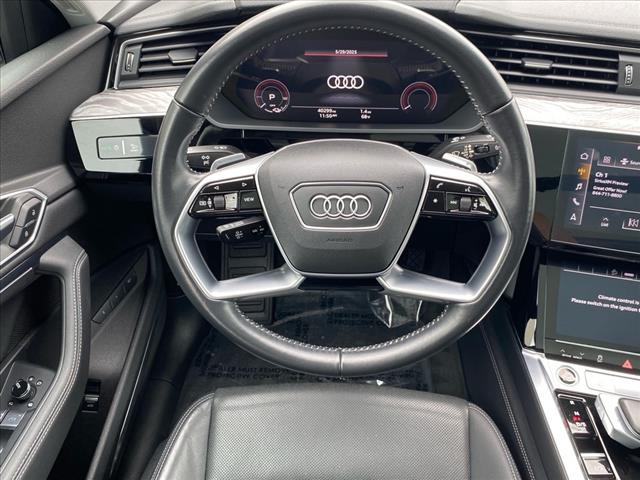 2021 Audi e-tron Premium Plus quattro