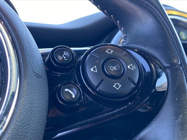 2021 MINI Hardtop 2 Door Signature
