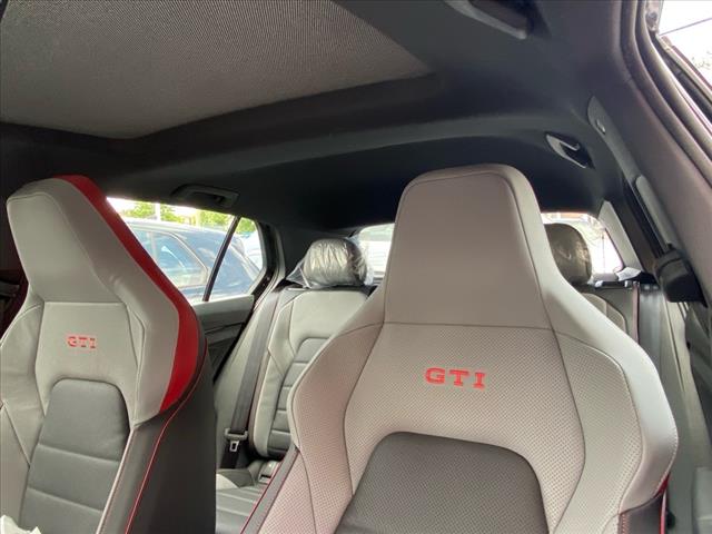 2025 Volkswagen Golf GTI Autobahn