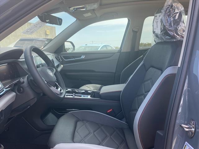 2025 Volkswagen Atlas Peak Edition 4Motion