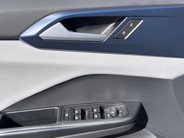 2022 Volkswagen Taos SE 4Motion
