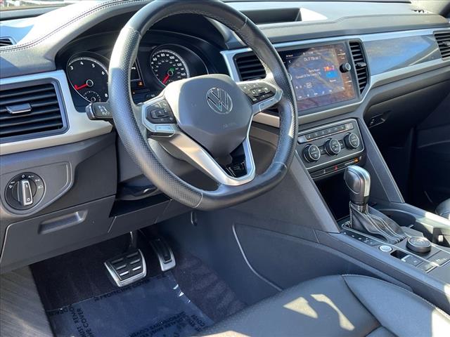 2021 Volkswagen Atlas Cross Sport 3.6L V6 SE w/Technology R-Line