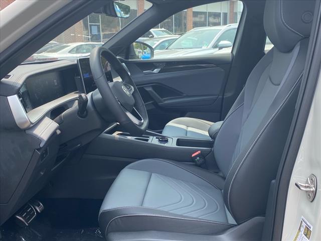 2025 Volkswagen Tiguan 