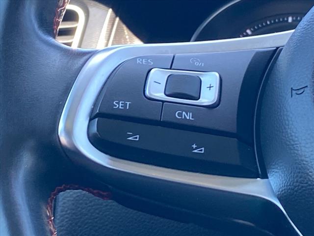 2017 Volkswagen Golf GTI SE