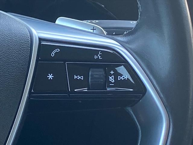 2021 Audi e-tron Premium quattro