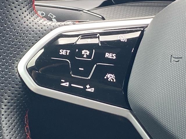 2024 Volkswagen Golf GTI 2.0T S