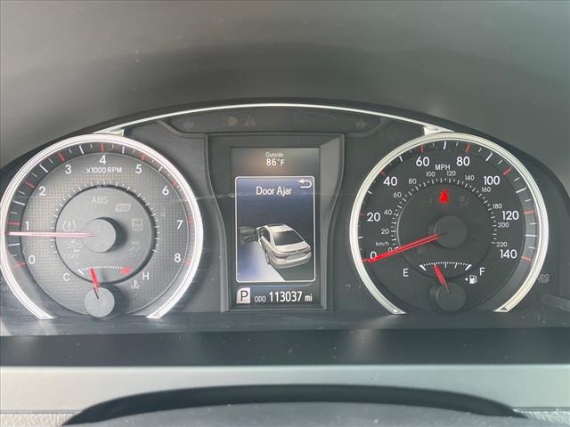 2017 Toyota Camry SE - Photo 10