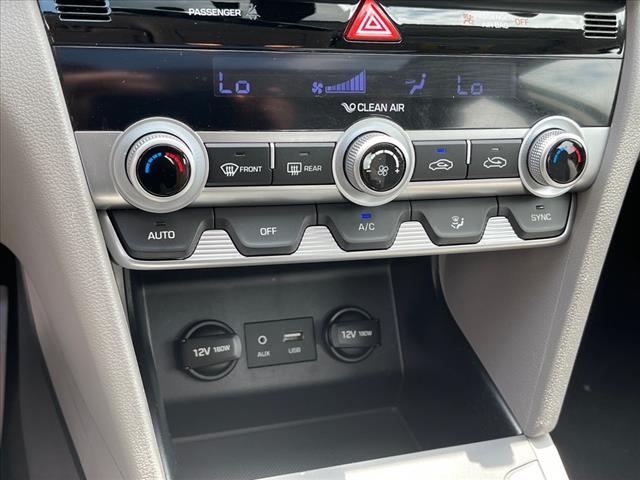 2020 Hyundai ELANTRA Value Edition - Photo 11
