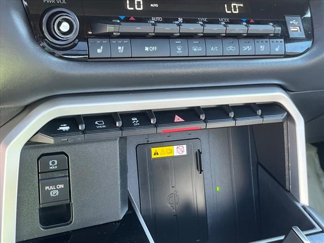 2024 Toyota Tundra Platinum HV - Photo 12