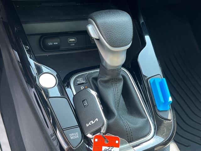 2023 Kia Soul S - Photo 12