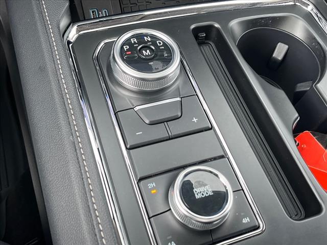 2023 Ford Expedition XLT - Photo 13
