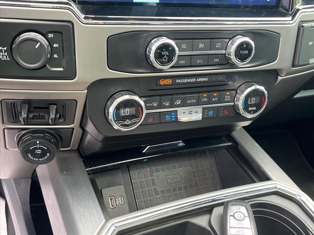 2022 Ford F-250 Super Duty Platinum - Photo 13