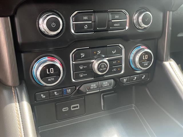 2024 GMC Yukon XL AT4 - Photo 13