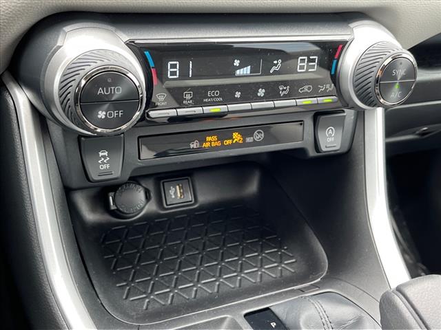2023 Toyota RAV4 XLE - Photo 13