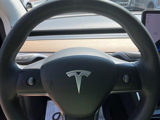 2021 Tesla Model Y Long Range - Photo 13