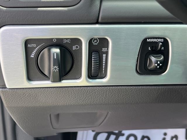 2002 Ford Thunderbird Deluxe - Photo 14