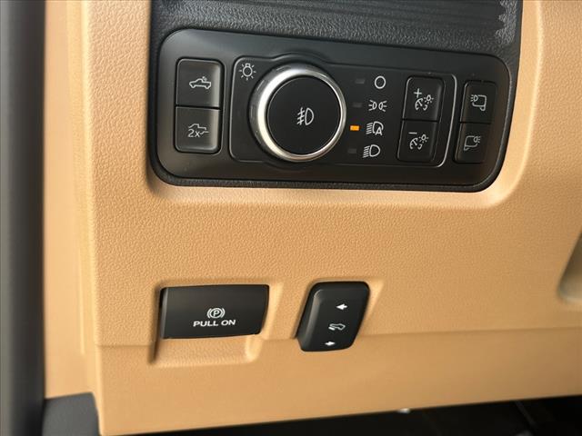 2025 Ford F-350 Super Duty Lariat - Photo 15
