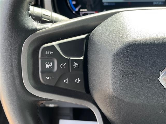 2023 Ford Bronco Base - Photo 16