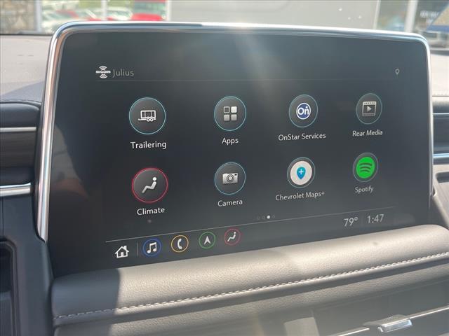 2021 Chevrolet Suburban Z71 - Photo 16